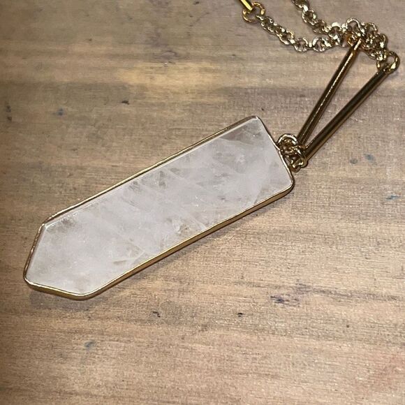 Natural Quartz Crystal Encased In Gold Tone With A Bar Chain - Picture 7 of 7